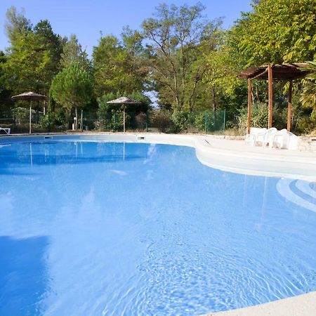Camping L'Eau Vive Hotel Dauphin Eksteriør billede