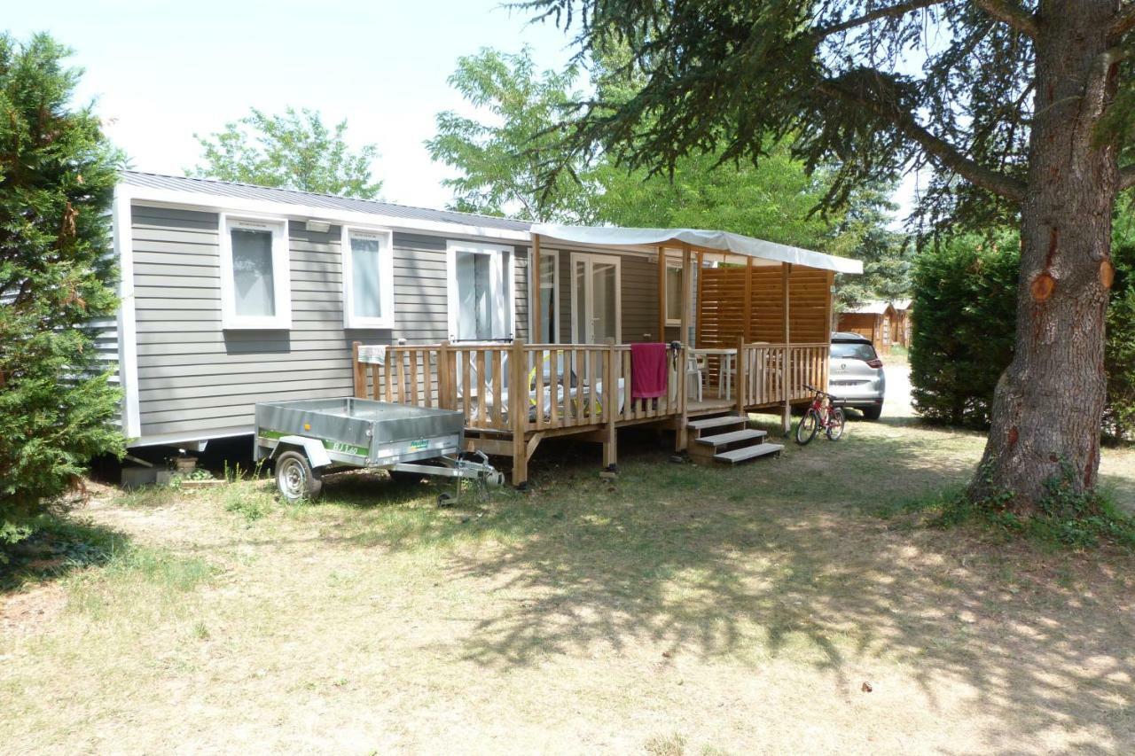 Camping L'Eau Vive Hotel Dauphin Eksteriør billede